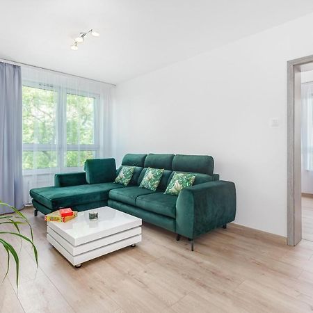 Apartament Deluxe Platany C38 By Renters Kołobrzeg Exterior foto